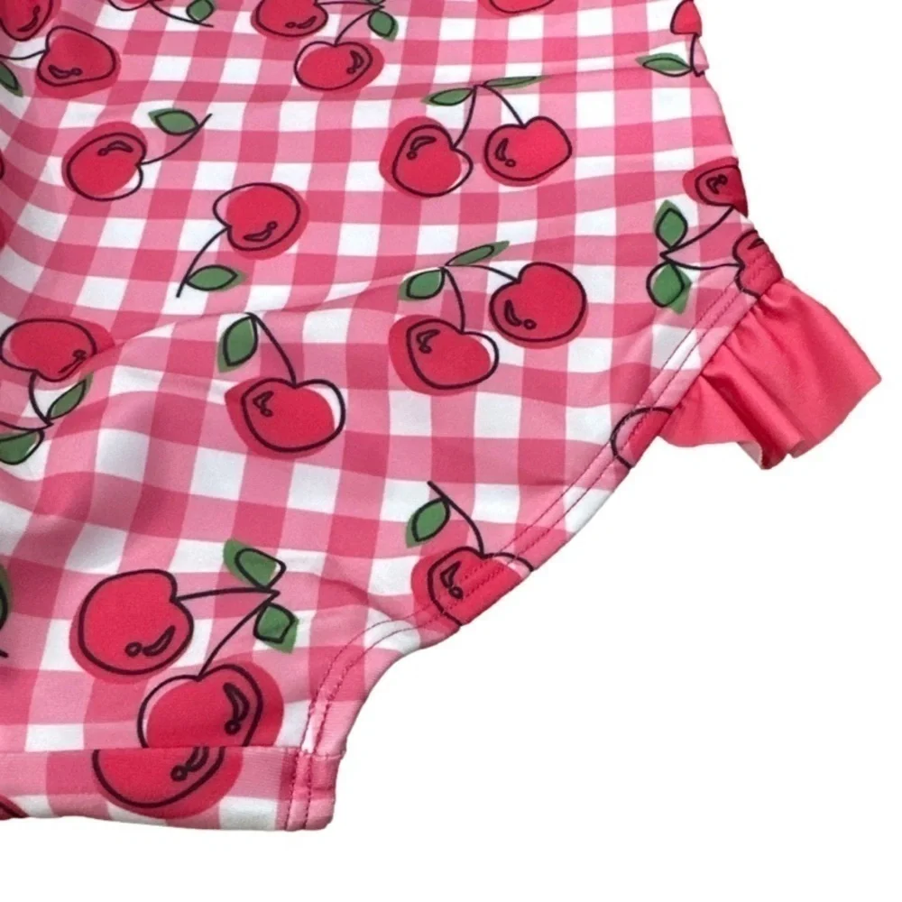One piece bathing suit. - Picture 4 of 5
